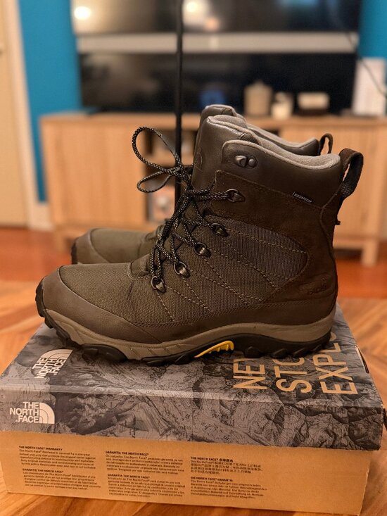 The North Face Men\'s Chilkat Nylon Waterproof Boot | Sz 11.5 | Olive/Brown main image 10